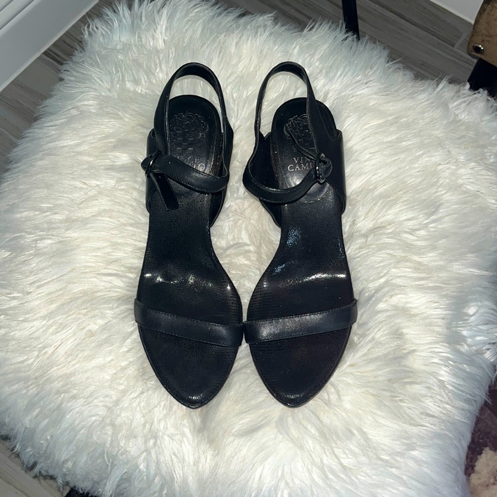 🎉Clear out 🎉 Vince Camuto Black Sandal Heels